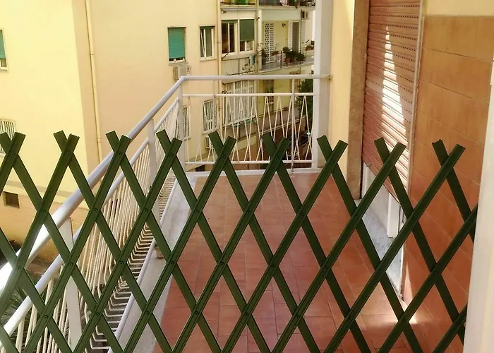 Bed & Breakfast Alexander 3*