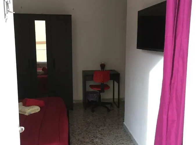 Alexander Bed & Breakfast 3*